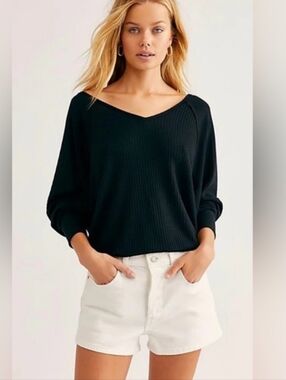We The Free Santa Clara Thermal Black Top Size M